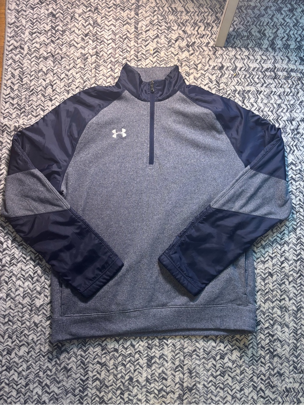 Men’s Medium Under Armour Navy Blue Half-Zip Performance Pullover Fleece